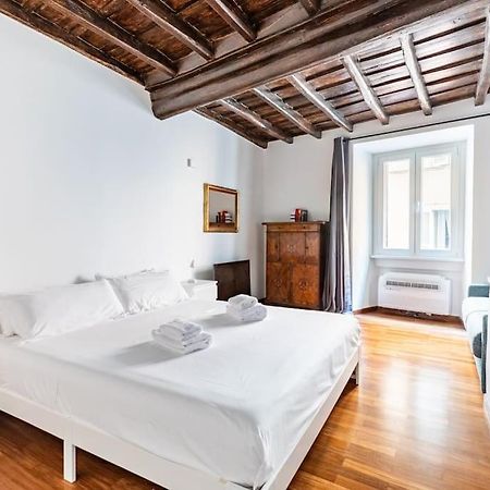 Bottega Augustea Duplex Apartment In Monti Roma Eksteriør bilde